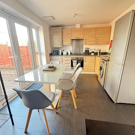 Nj&c Apartment *